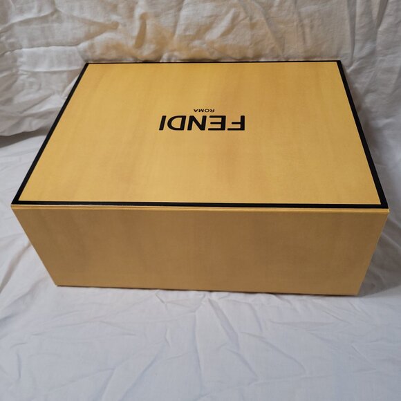 Fendi Magnetic Gift Box Empty Decorative Storage Organizer 13 x 10 x 5 in - Picture 5 of 12